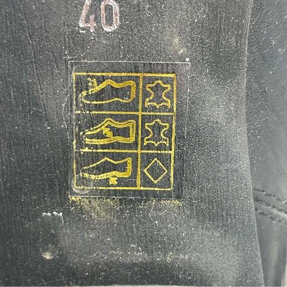 Paola Ferri Black Leather Ankle Boots – Size 10, Pull-On with Elastic Sides - Picture 7 of 10